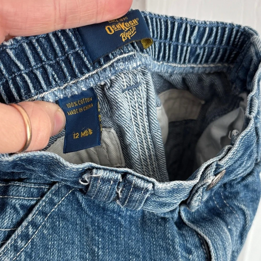 VINTAGE OshKosh B'gosh Classic Blue Jeans